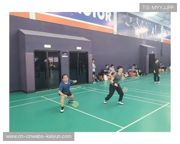 全民参与与专业引领协同发展共促羽毛球运动繁荣