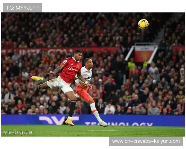 绍切克第50分钟推射破门,西汉姆联1-0领先曼联保级关键战